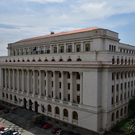Nostalgia Central Studio Bucharest Exterior photo